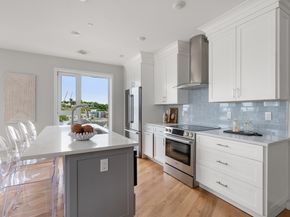 267 Old Colony 404, Boston MA 02127