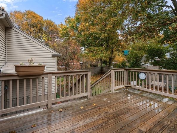 225 Howard St, Melrose MA 02176