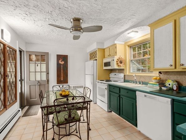 225 Howard St, Melrose MA 02176