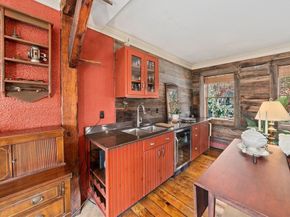 373 N Franklin St, Holbrook MA 02343