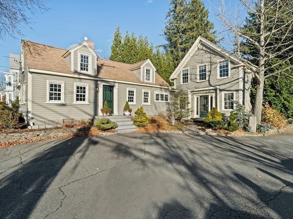 373 N Franklin St, Holbrook MA 02343