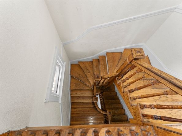 12 Gayland St, Boston MA 02125