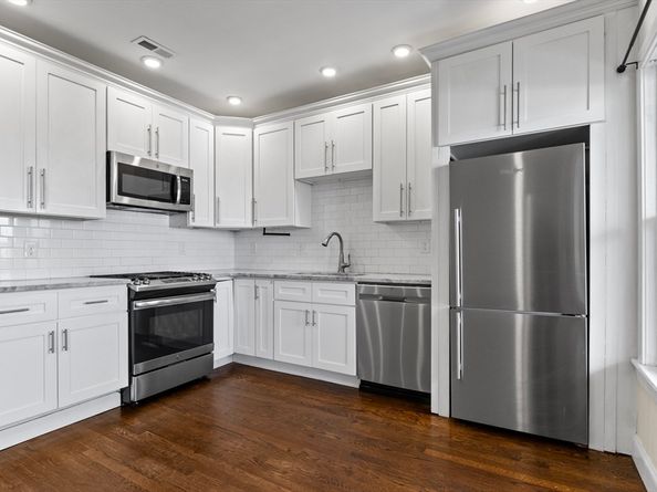 470 Sumner 3, Boston MA 02128