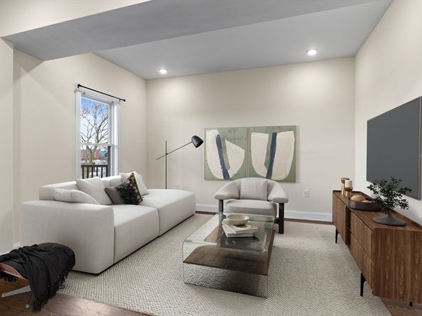 470 Sumner 3, Boston MA 02128