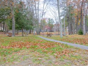 94 Heritage Dr 94, Northbridge MA 01588