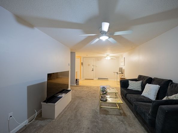 94 Heritage Dr 94, Northbridge MA 01588