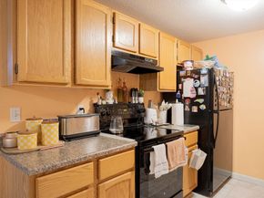 94 Heritage Dr 94, Northbridge MA 01588