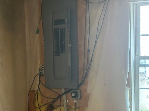 33 Denmark St 33, Worcester MA 01605