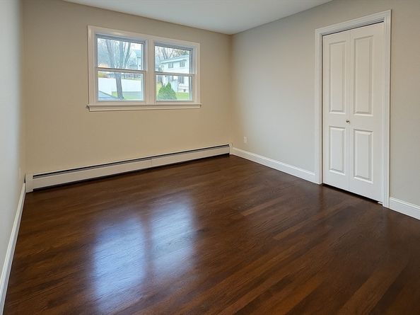 58 Wedgewood Rd, Worcester MA 01602