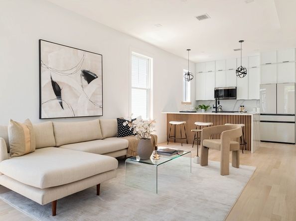 130 Shirley Street 204, Winthrop MA 02152