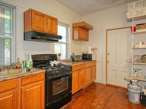 7 Prospect St, Woburn MA 01801