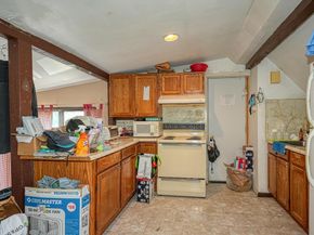 7 Prospect St, Woburn MA 01801