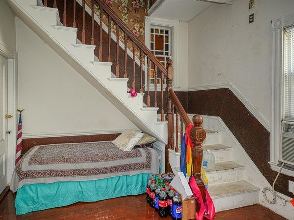 7 Prospect St, Woburn MA 01801