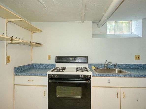 7 Prospect St, Woburn MA 01801