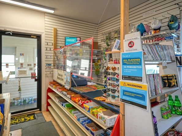 7 Prospect St, Woburn MA 01801