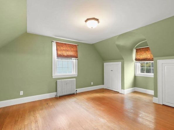 1297 Old Worcester Rd, Framingham MA 01701