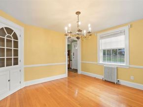 1297 Old Worcester Rd, Framingham MA 01701