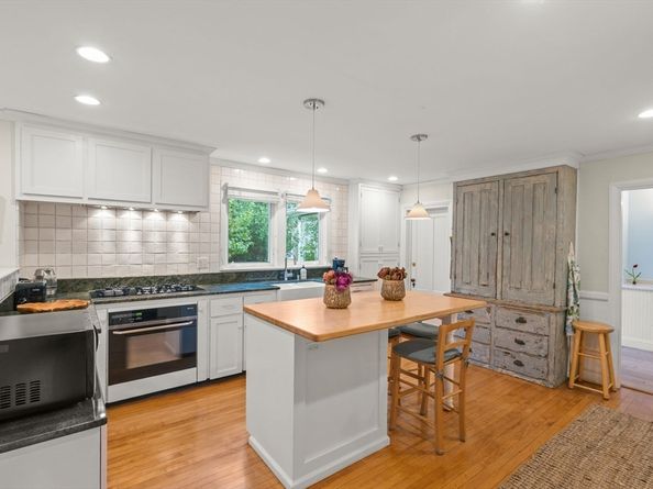 167 Court Street, Dedham MA 02026