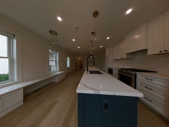 154 Summer St 154, Medford MA 02155