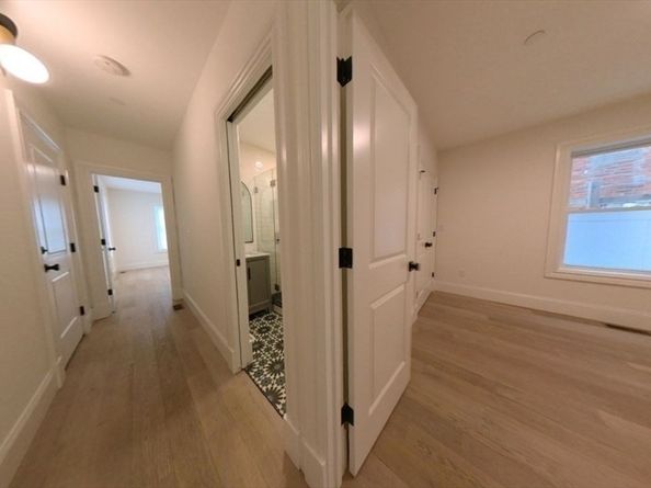 154 Summer St 154, Medford MA 02155