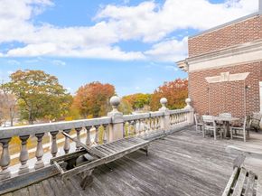 30 Fenway 5, Boston MA 02215