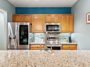 2 Arden Mills Way 2102, Fitchburg MA 01420