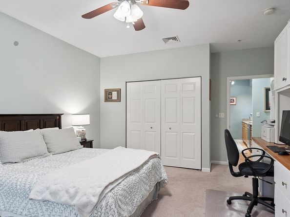 2 Arden Mills Way 2102, Fitchburg MA 01420