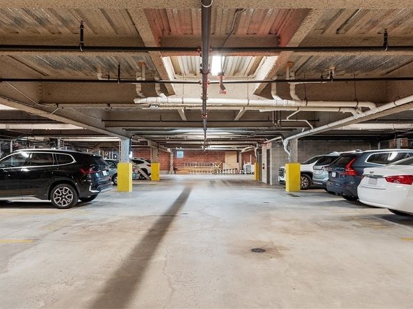 2 Arden Mills Way 2102, Fitchburg MA 01420