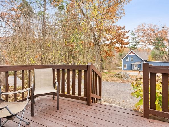 23 Fletcher Pl, Athol MA 01331