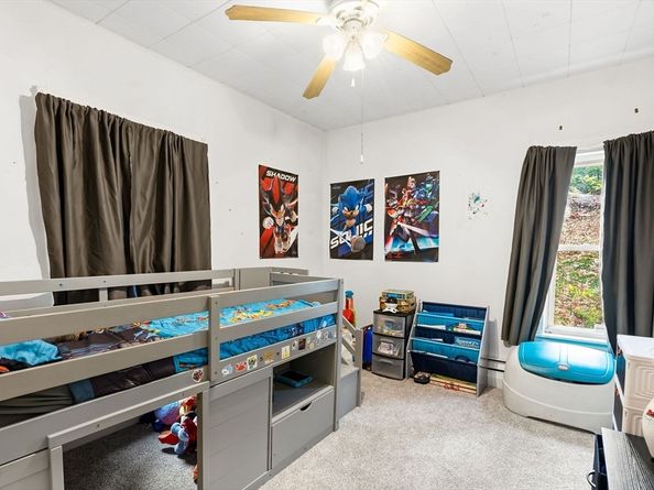 23 Fletcher Pl, Athol MA 01331