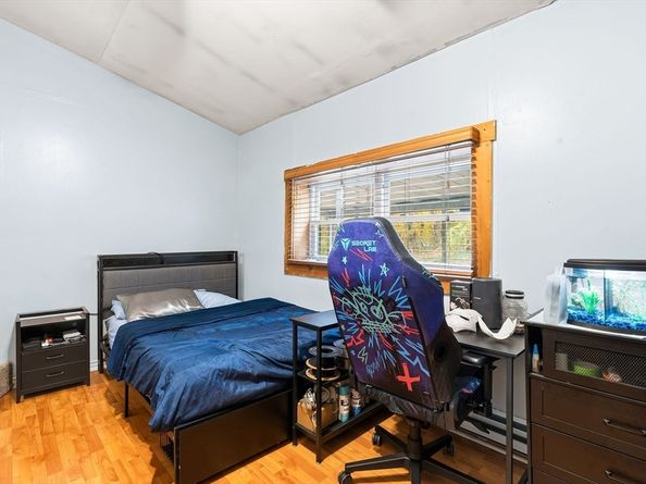 23 Fletcher Pl, Athol MA 01331