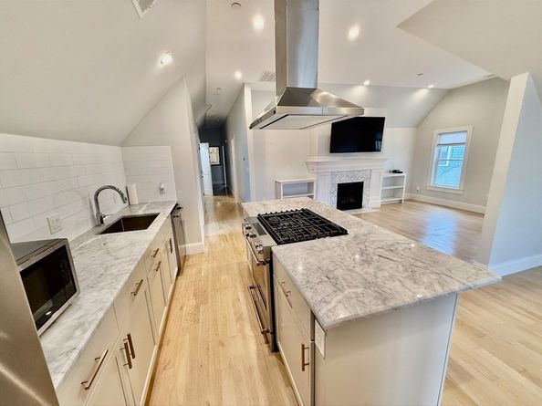 28 Dix St 3, Boston MA 02122