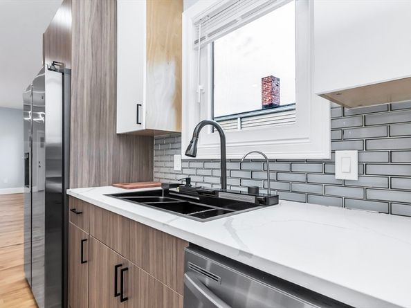 50 Maverick Street 3, Chelsea MA 02150