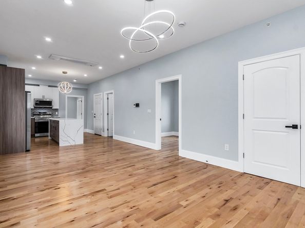 50 Maverick Street 3, Chelsea MA 02150