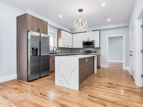 50 Maverick Street 3, Chelsea MA 02150