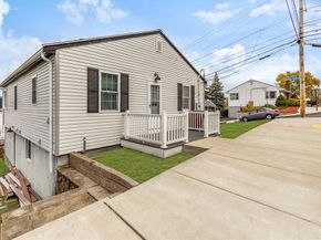 41 S Irving St, Revere MA 02151