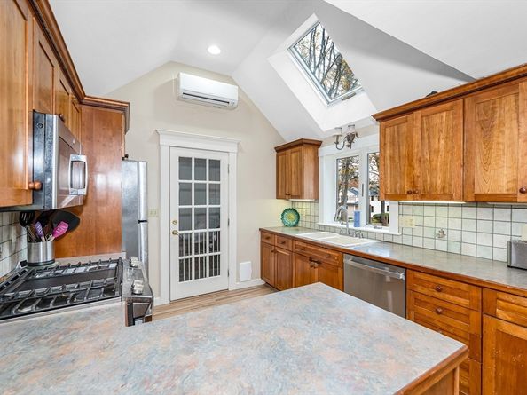 856 Main Street, Reading MA 01867