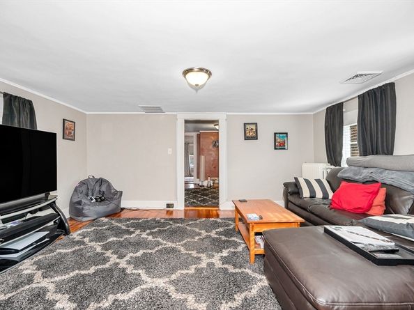 856 Main Street, Reading MA 01867