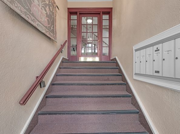 230 Massachusetts Ave 6, Arlington MA 02474