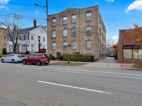 230 Massachusetts Ave 6, Arlington MA 02474