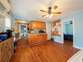 95 Lake St, Webster MA 01570