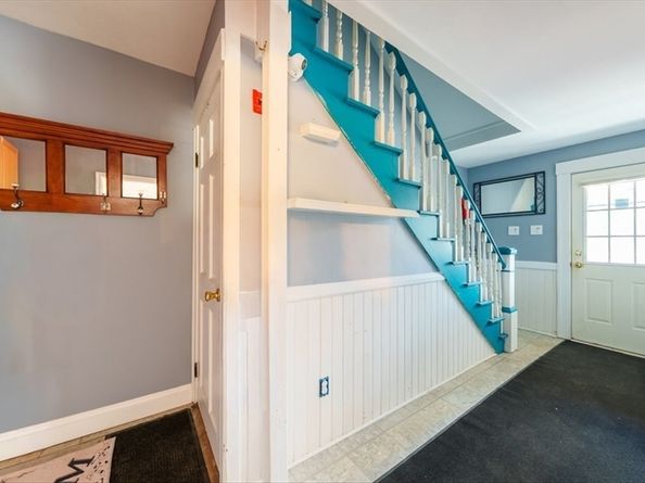 95 Lake St, Webster MA 01570