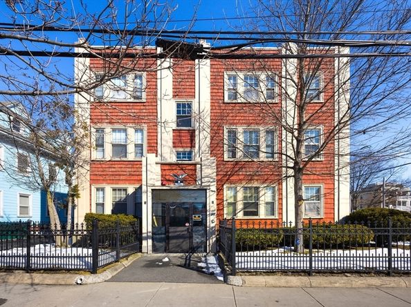 99 Franklin Street, Lynn MA 01902