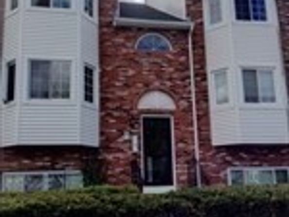 191 Tall Oaks Dr C, Weymouth MA 02190