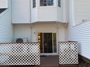 191 Tall Oaks Dr C, Weymouth MA 02190