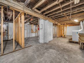 628 Boylston St, Newton MA 02459