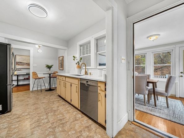 628 Boylston St, Newton MA 02459