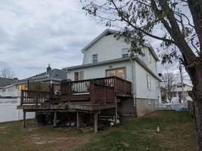 31 Kenberma St, Hull MA 02045