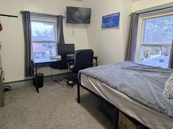 31 Kenberma St, Hull MA 02045