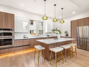 45 River Ave 45, Newton MA 02464